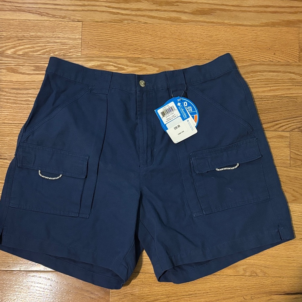 Columbia Men's Navy Cargo Shorts